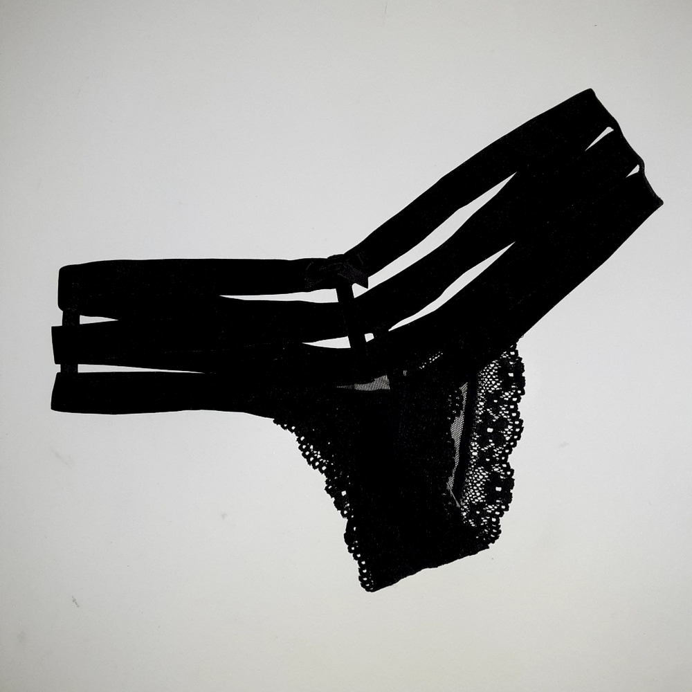 NWT VICTORIAS SECRET PANTIES